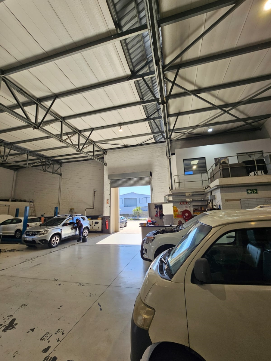 To Let Commercial Property for Rent in Stikland Industrial Western Cape